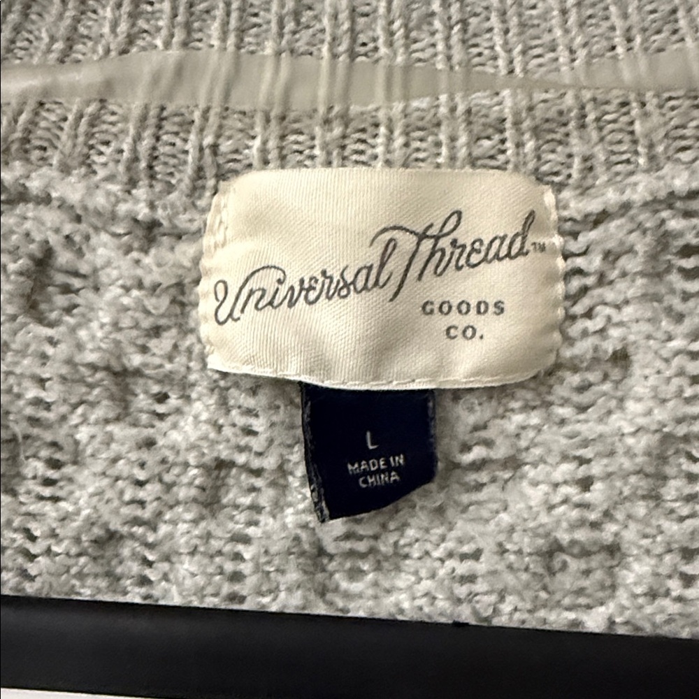 Universal Thread Nice Cozy Gray Knit Cardigan Siz… - image 3